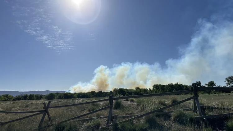 Voluntary evacuations lifted for brush fire in Fort Collins