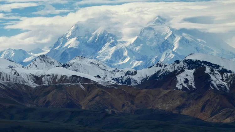 National Park Service ranger falls to her death on Mount...