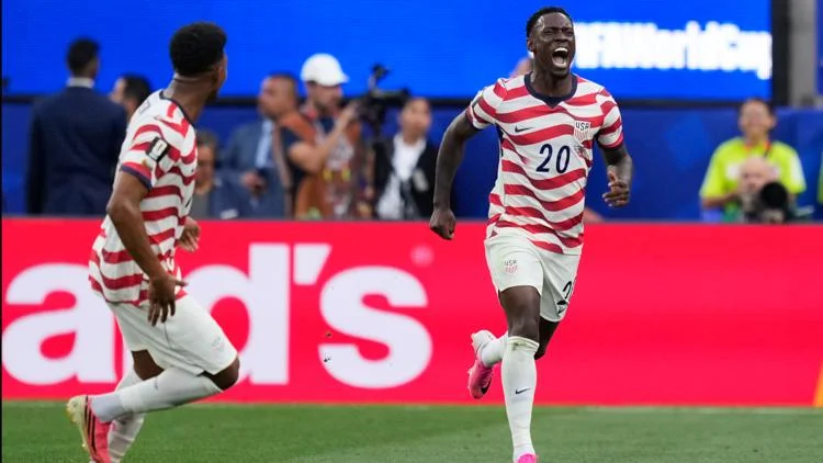 US opens home World Cup with a dynamic 4-1 victory over...