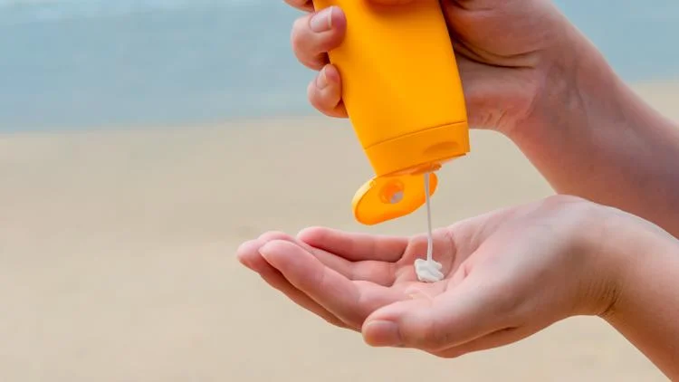Pediatrician explains why FDA's newly approved sunscreen...