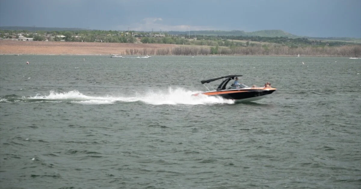 Colorado park rangers urge boaters to wear life jackets...