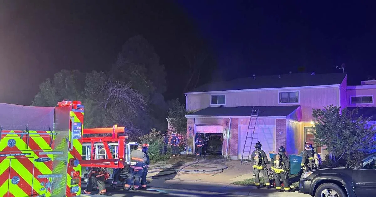 1 person killed in Jeffco duplex fire