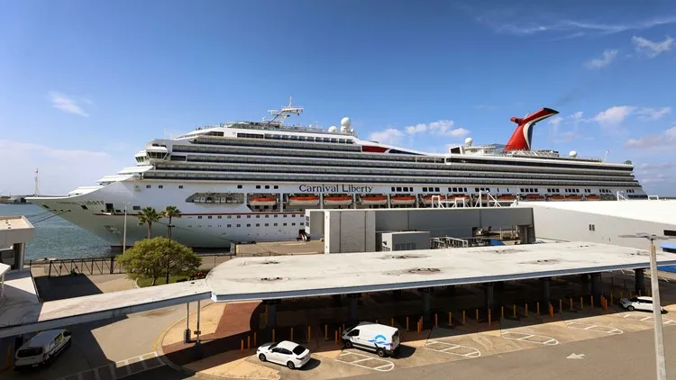 Florida man sues Carnival Cruise for $5M, claims severe