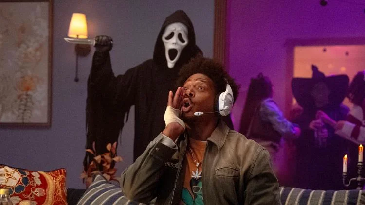 'Scary Movie' tops box office, slaying 'Masters of the...
