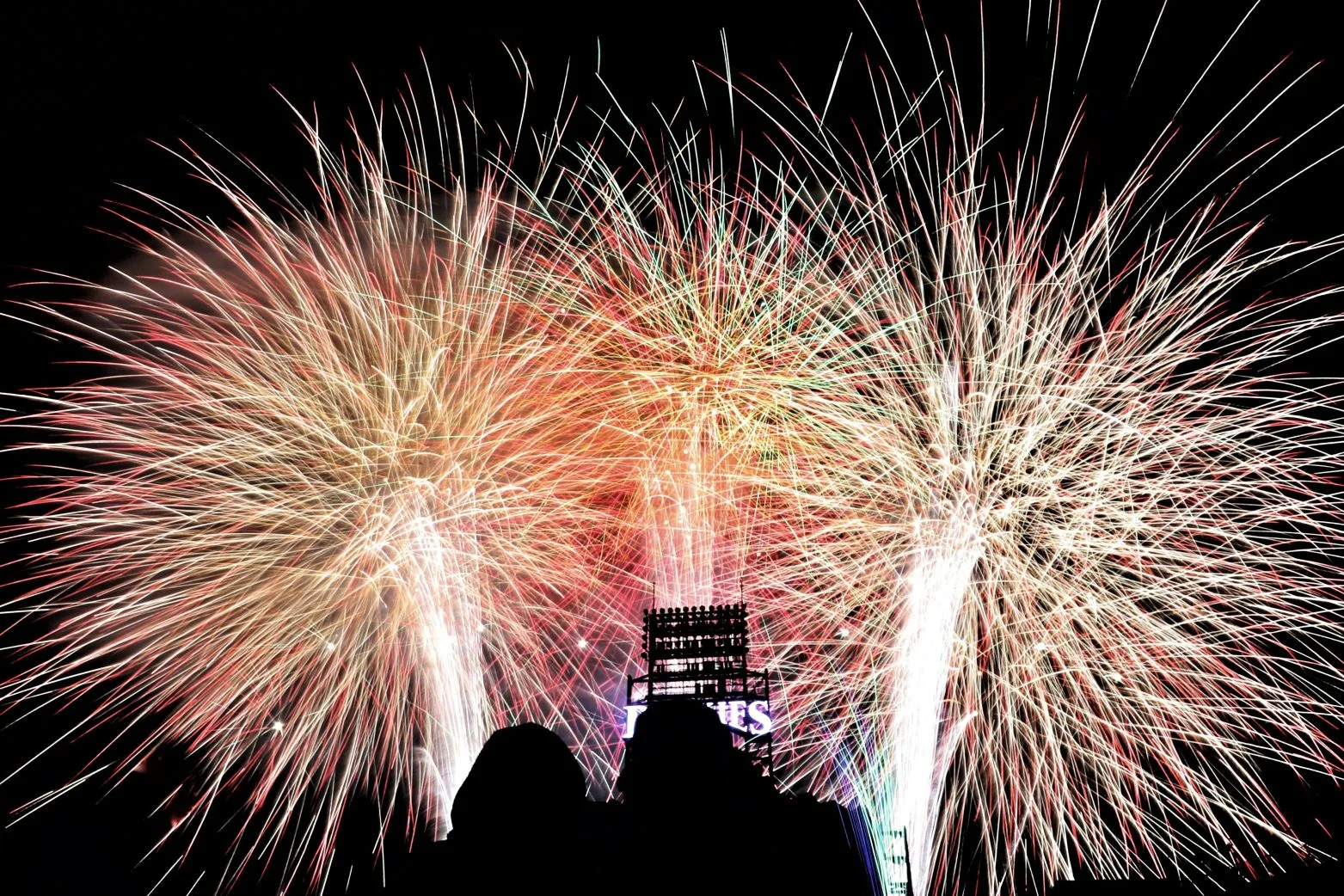 Where to find Fourth of July fireworks and events across...