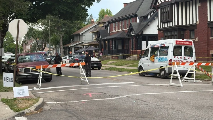 Police: 12 people shot near festival in Ohio, search for...