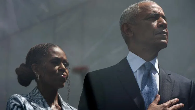 Obama Center opens in Chicago with a call to defend...